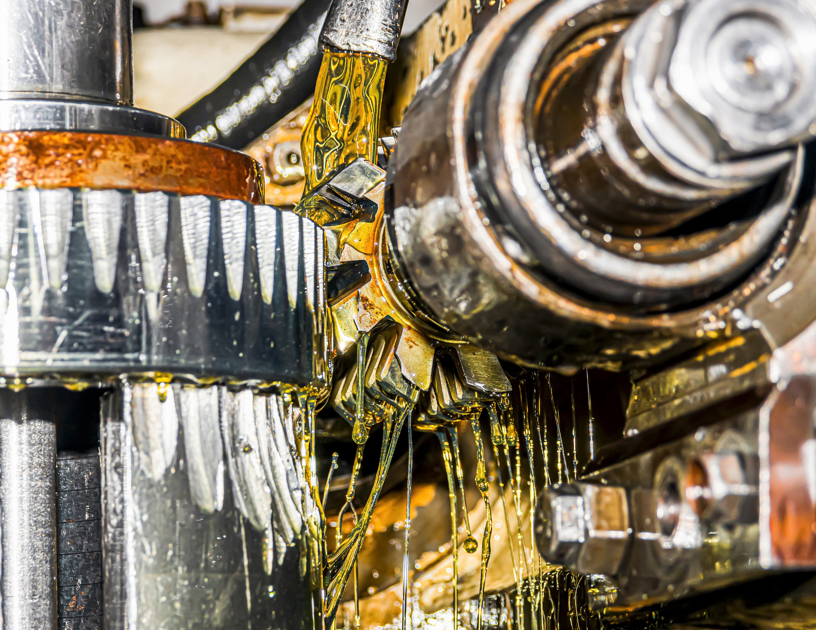 OIL_LUBRICANT